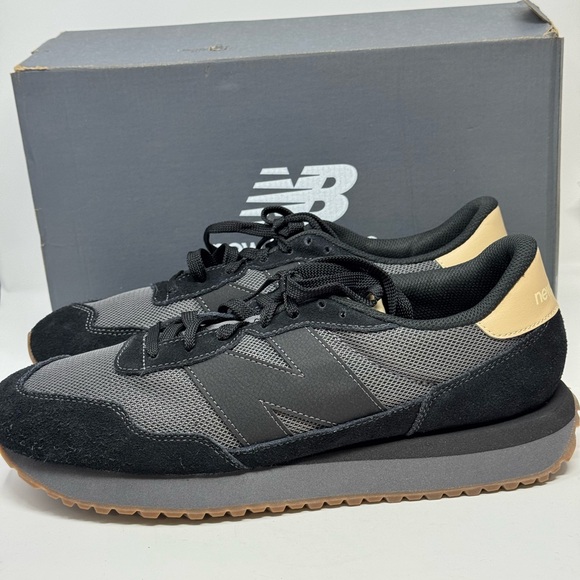 New Balance 237 Men's Size 11D Black Sneakers New In Box #MS237LOB ••New In Box• - Picture 3 of 6